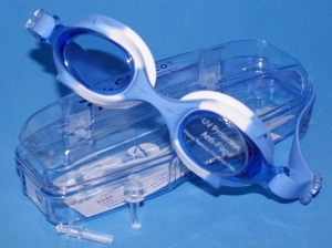 Очки для плавания подростковые LEACCO :SG700  купить оптом у поставщика sprinter-opt.ru